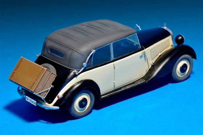 707 - Miniart - 35107 - Mercedes-Benz Typ 170V Cabriolet B - painted model
