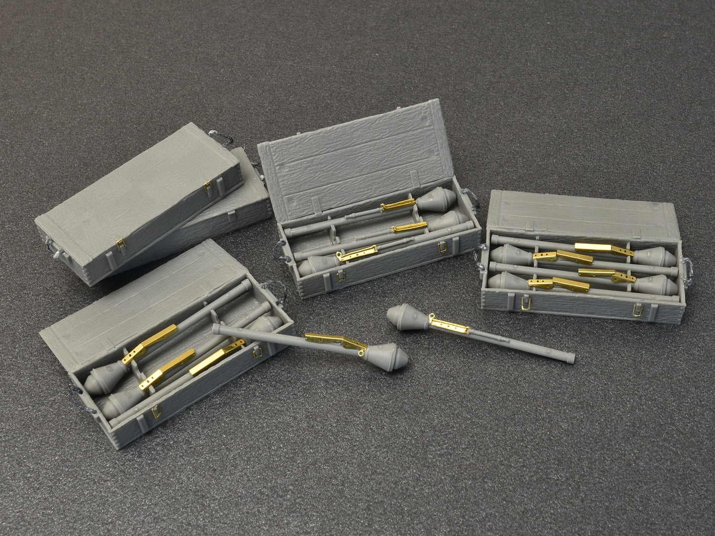 601 - Miniart - 35253 - Panzerfaust 30/60 Set - unpainted model