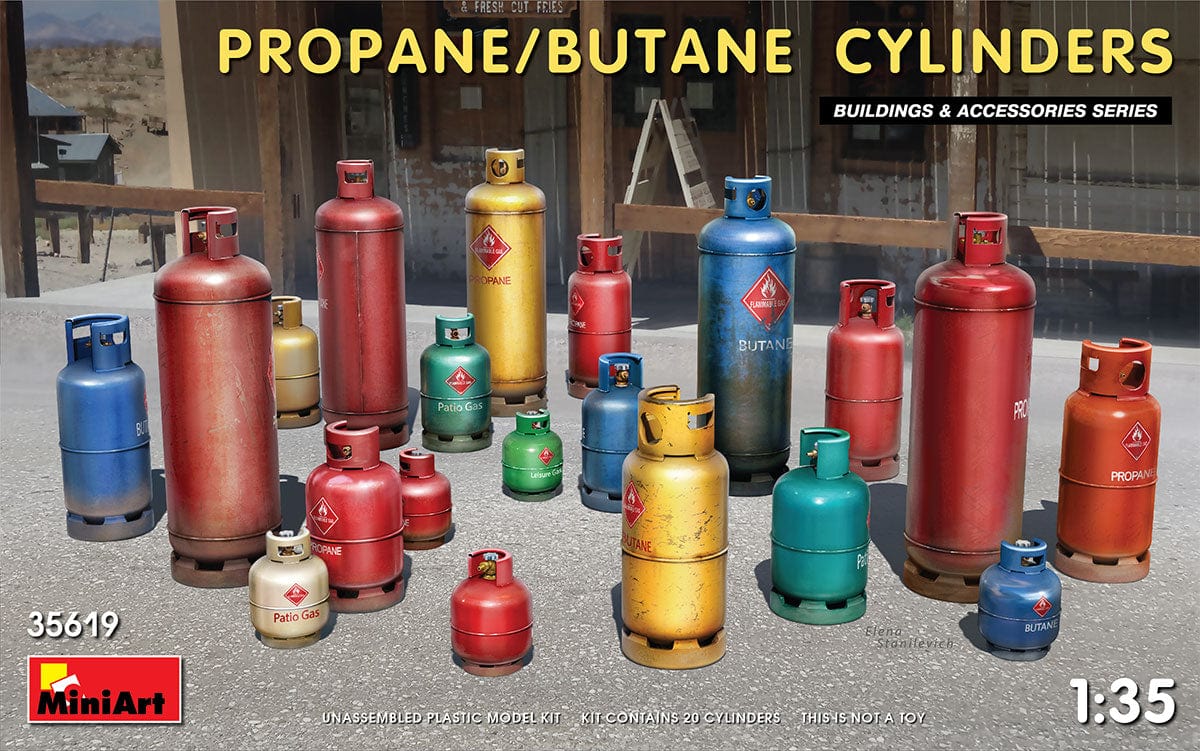 010 - Miniart - 35619 - Propane / Butane Gas Cylinders - primary image