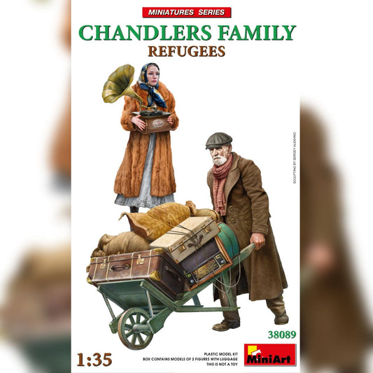 010 - Miniart - 38089 - Refugees, Chandlers Family - primary image