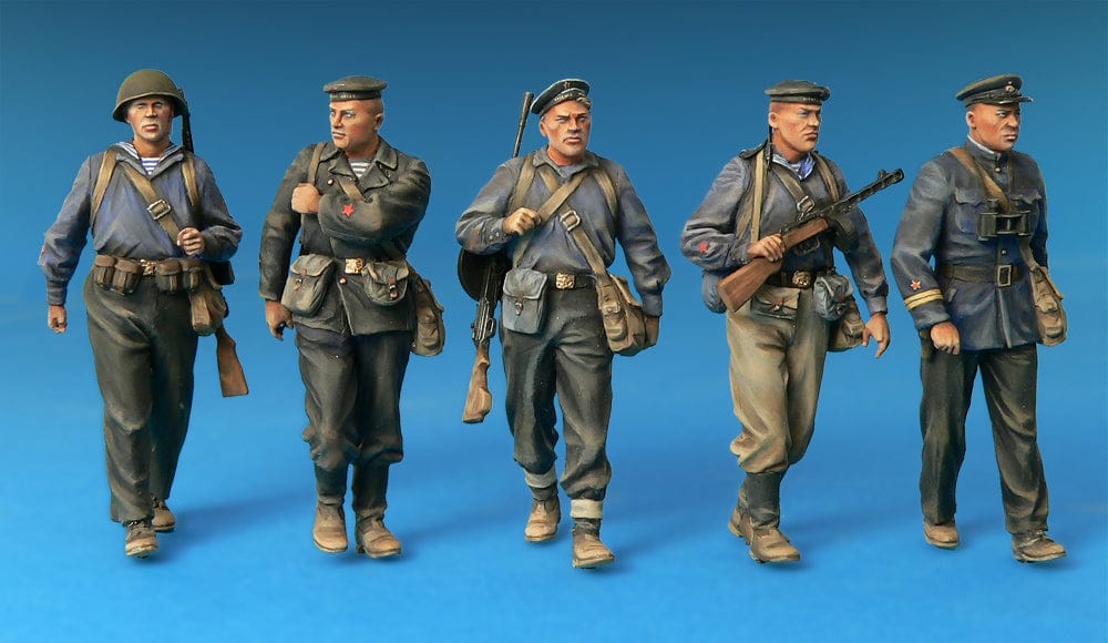 700 - Miniart - 35094 - Soviet Naval Troops - painted model