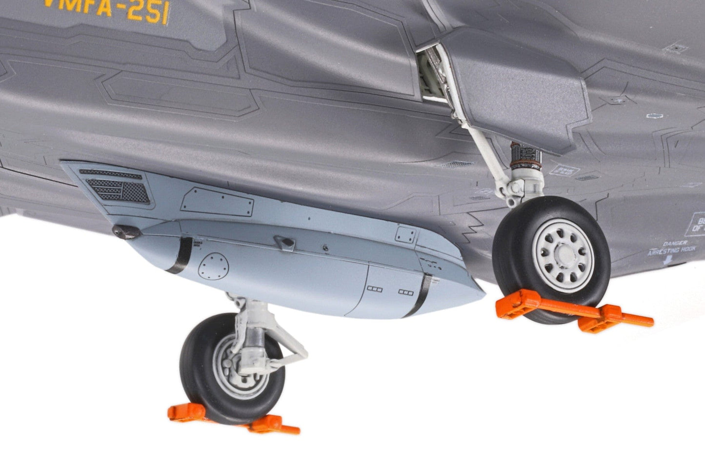 706 - Tamiya - 60794 - Lockheed Martin F-35C Lightning II - painted model