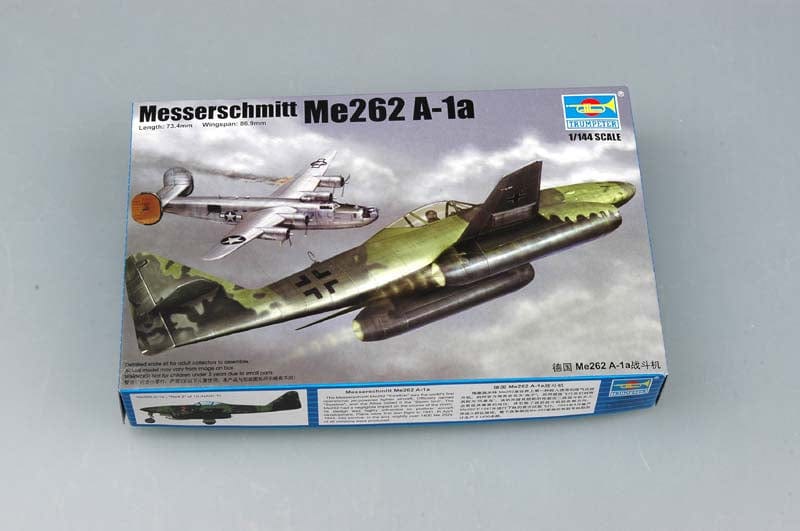 010 - Trumpeter - 01319 - Messerschmitt Me 262 A-1a - primary image