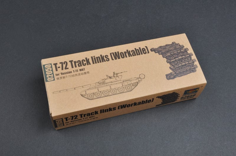 010 - Trumpeter - 02050 - T-72 Workable Track Links Set - primary image