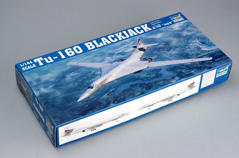 010 - Trumpeter - 03906 - Tupolev Tu-160 Blackjack - primary image
