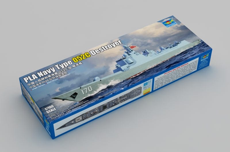 010 - Trumpeter - 06730 - Type 052C Lanzhou (170) / Haikou (171) - primary image