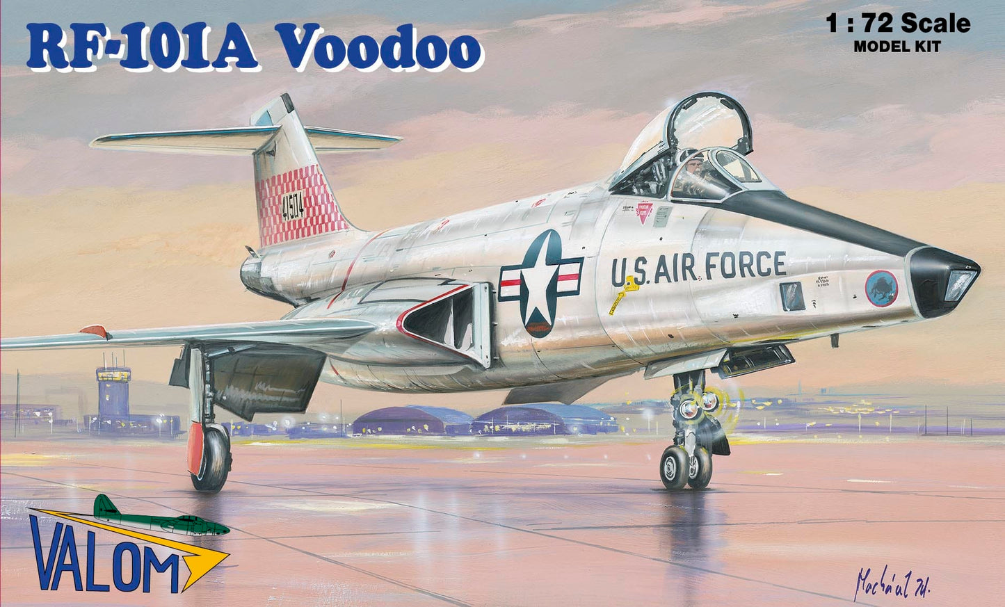 010 - Valom - 72092 - McDonnell RF-101A Voodoo - primary image