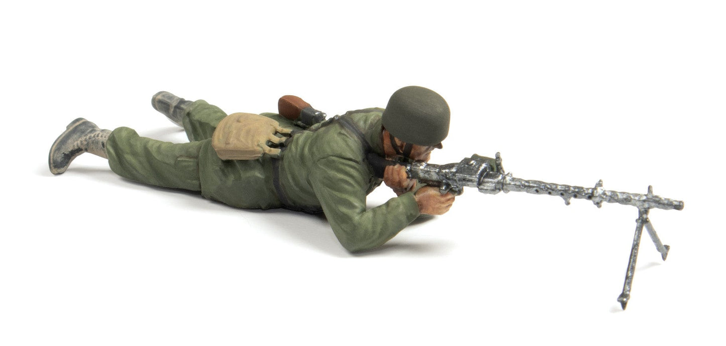 010 - Zvezda - 3628 - German Paratroopers - painted model