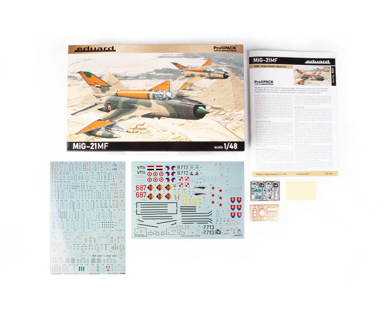 Eduard - 8231 - Mikoyan-Gurevich MiG-21MF Fishbed J - box contents