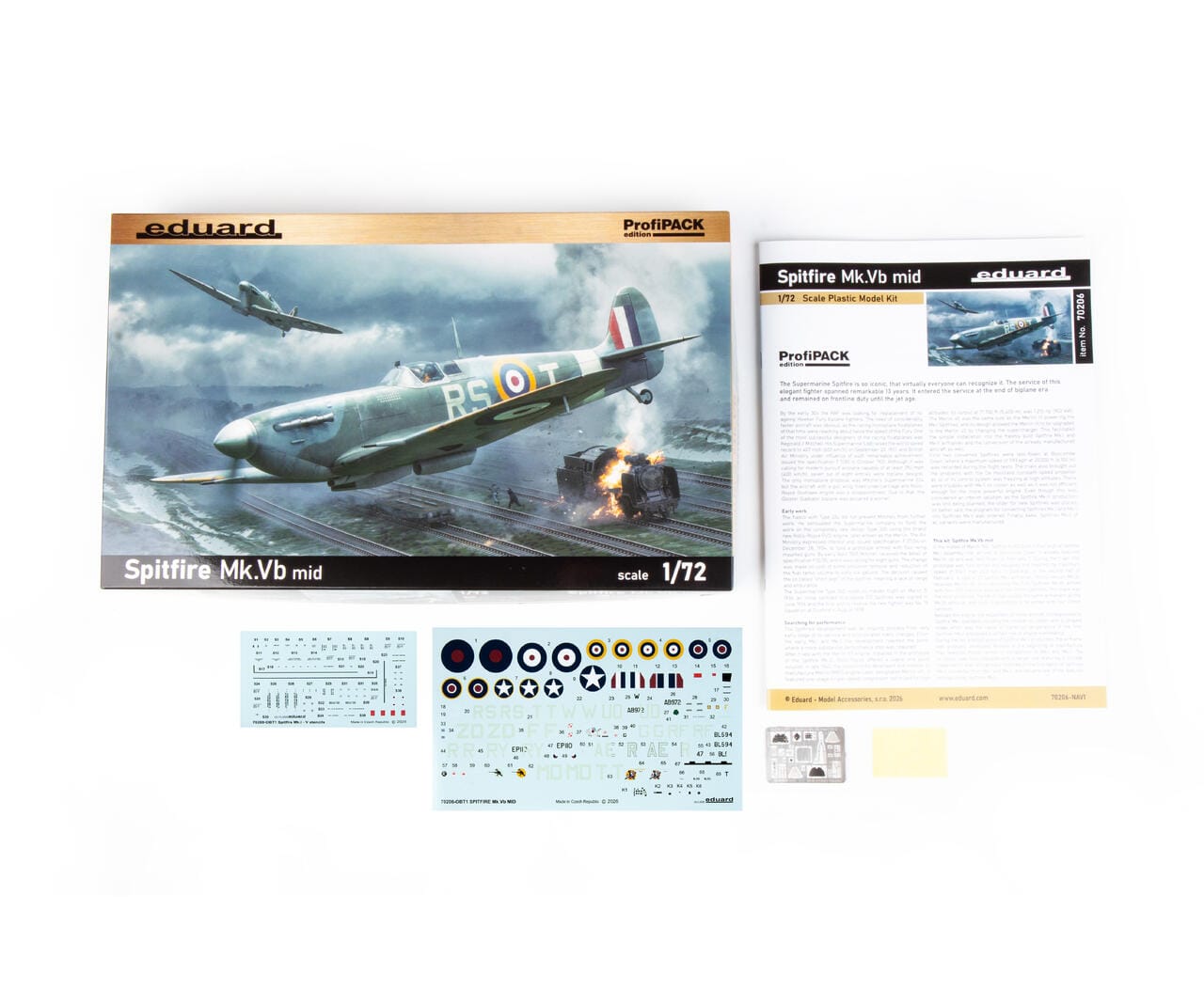 101 - Eduard - 70206 - Supermarine Spitfire Mk Vb (mid) - box contents