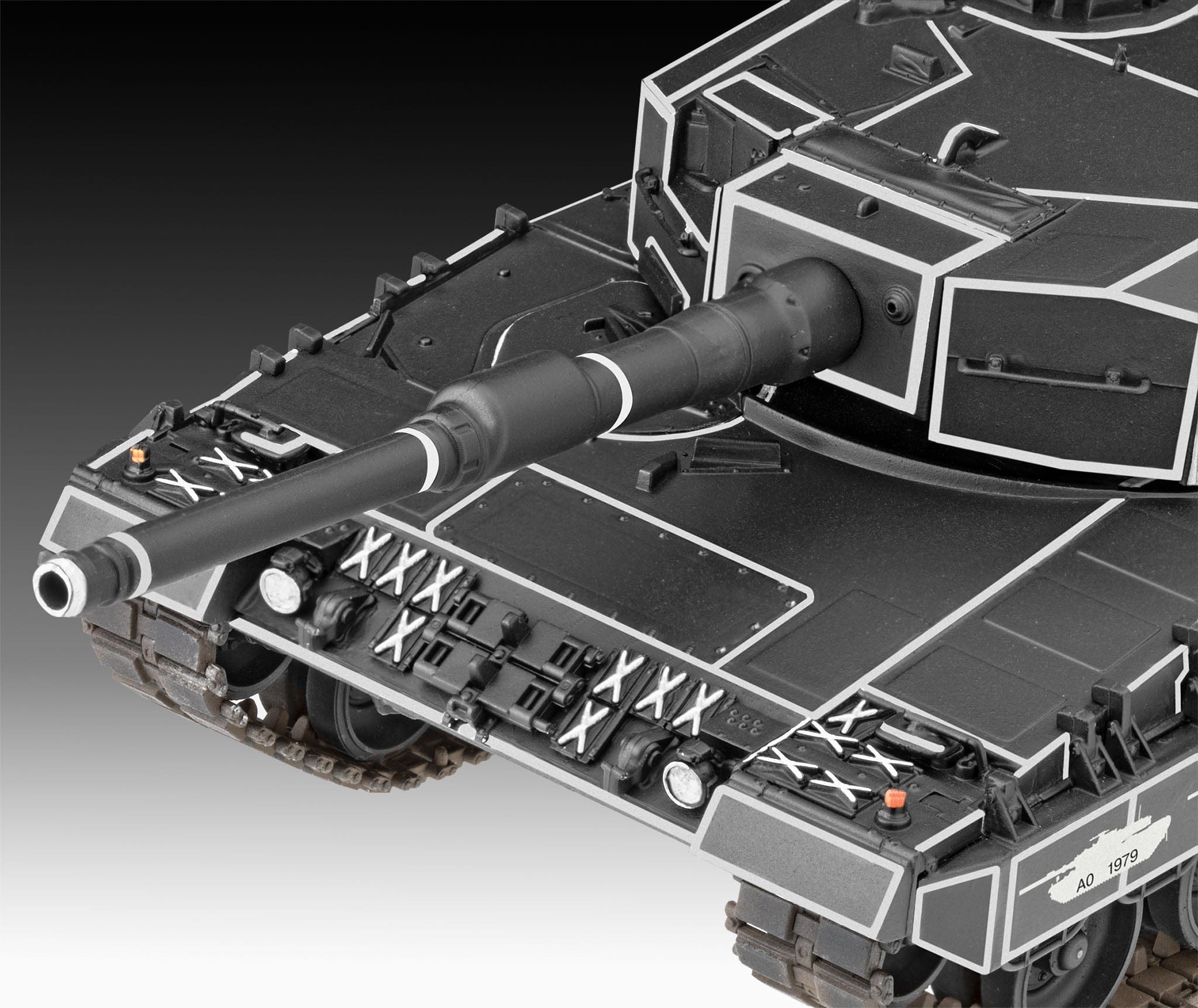 Revell - 03368 - Leopard 2A4 ‘40th Anniversary’ - painted model