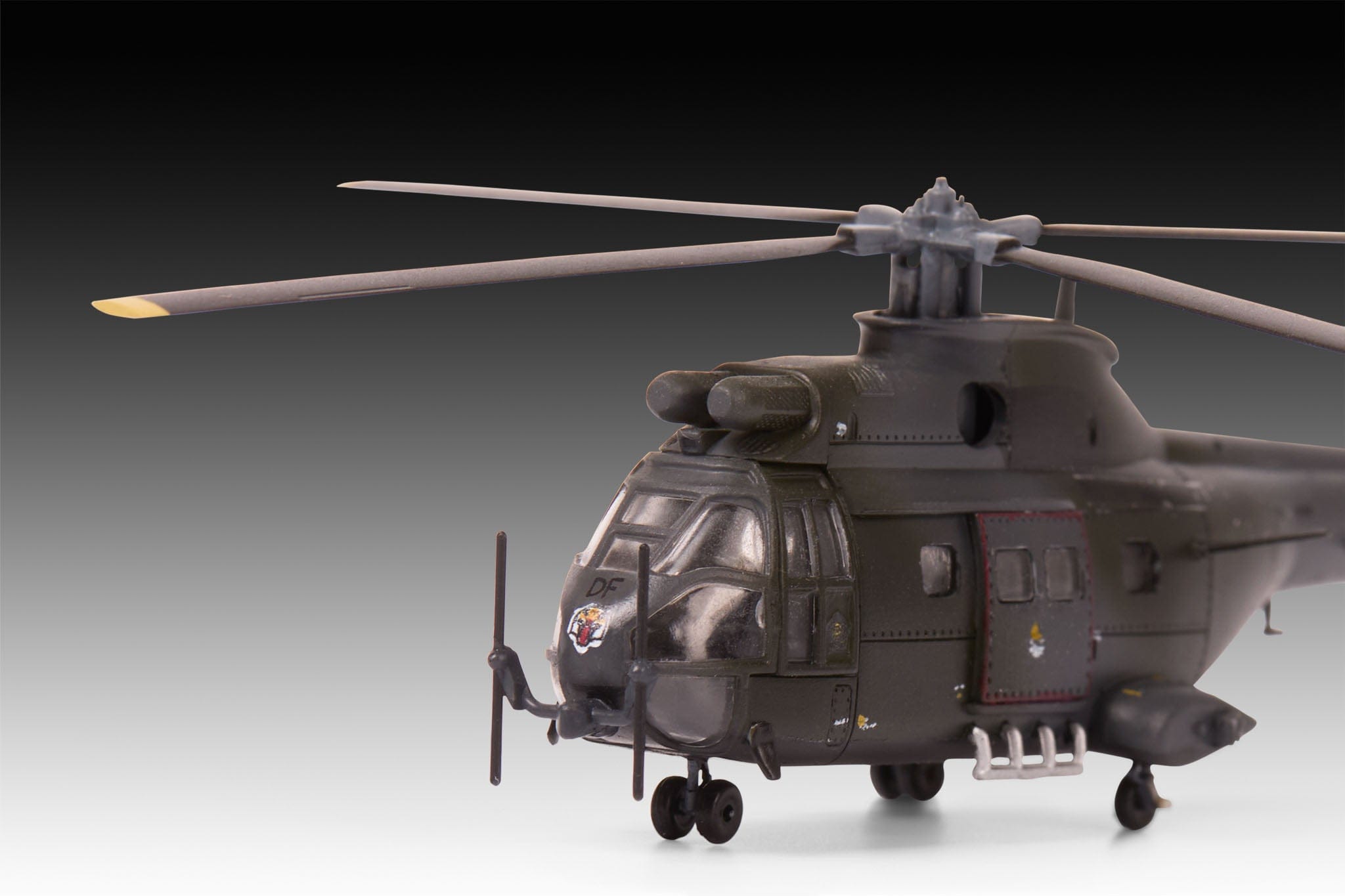 Revell - 03746 - Westland Puma HC.1 - painted model