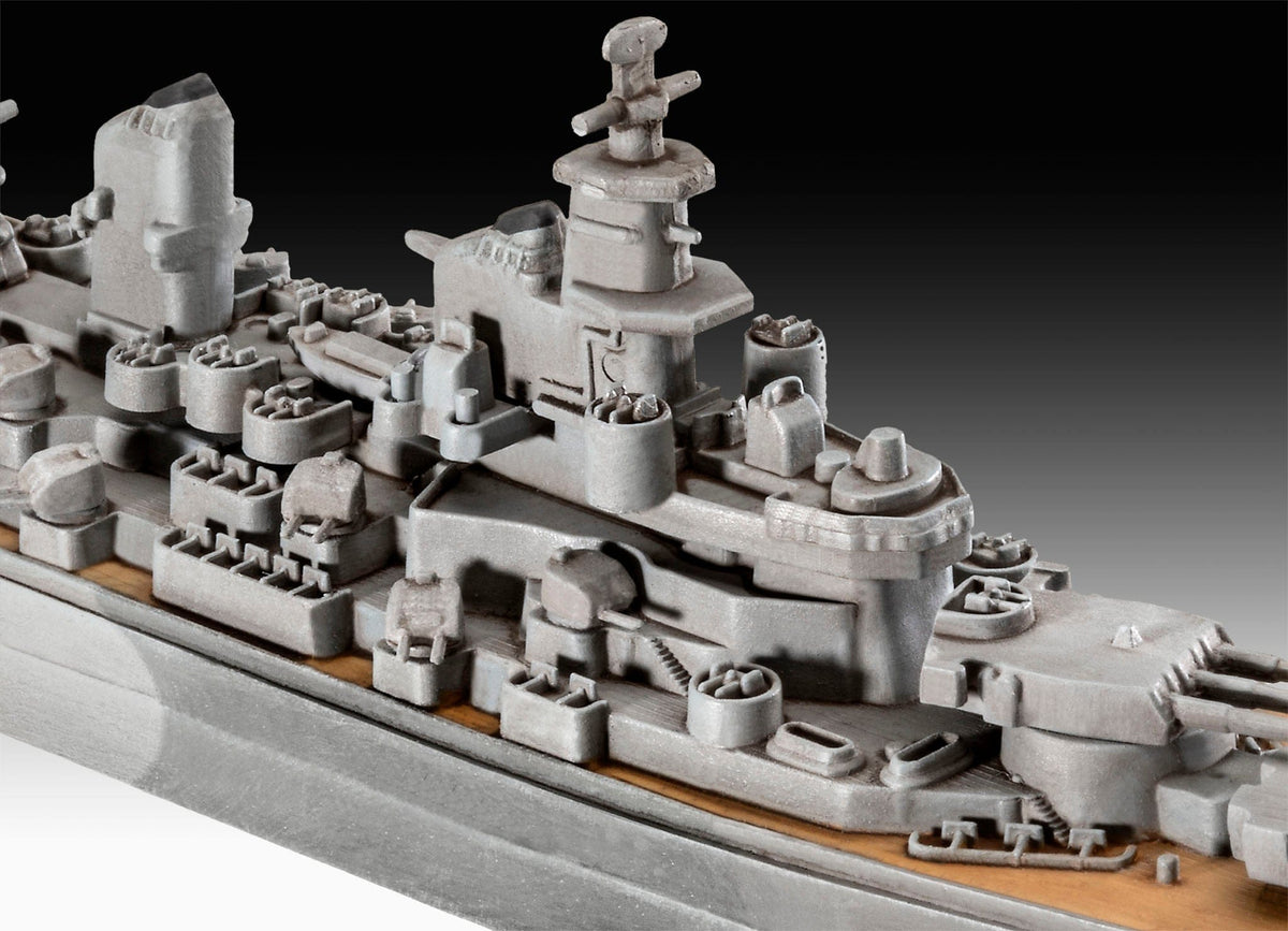 702 - Revell - 05183 - USS New Jersey (BB-62) - painted model