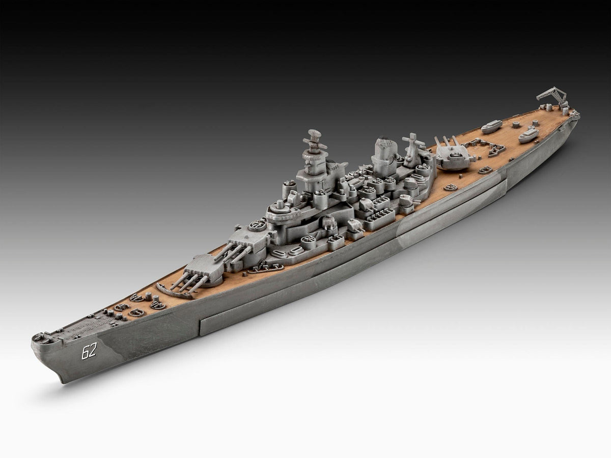 700 - Revell - 05183 - USS New Jersey (BB-62) - painted model
