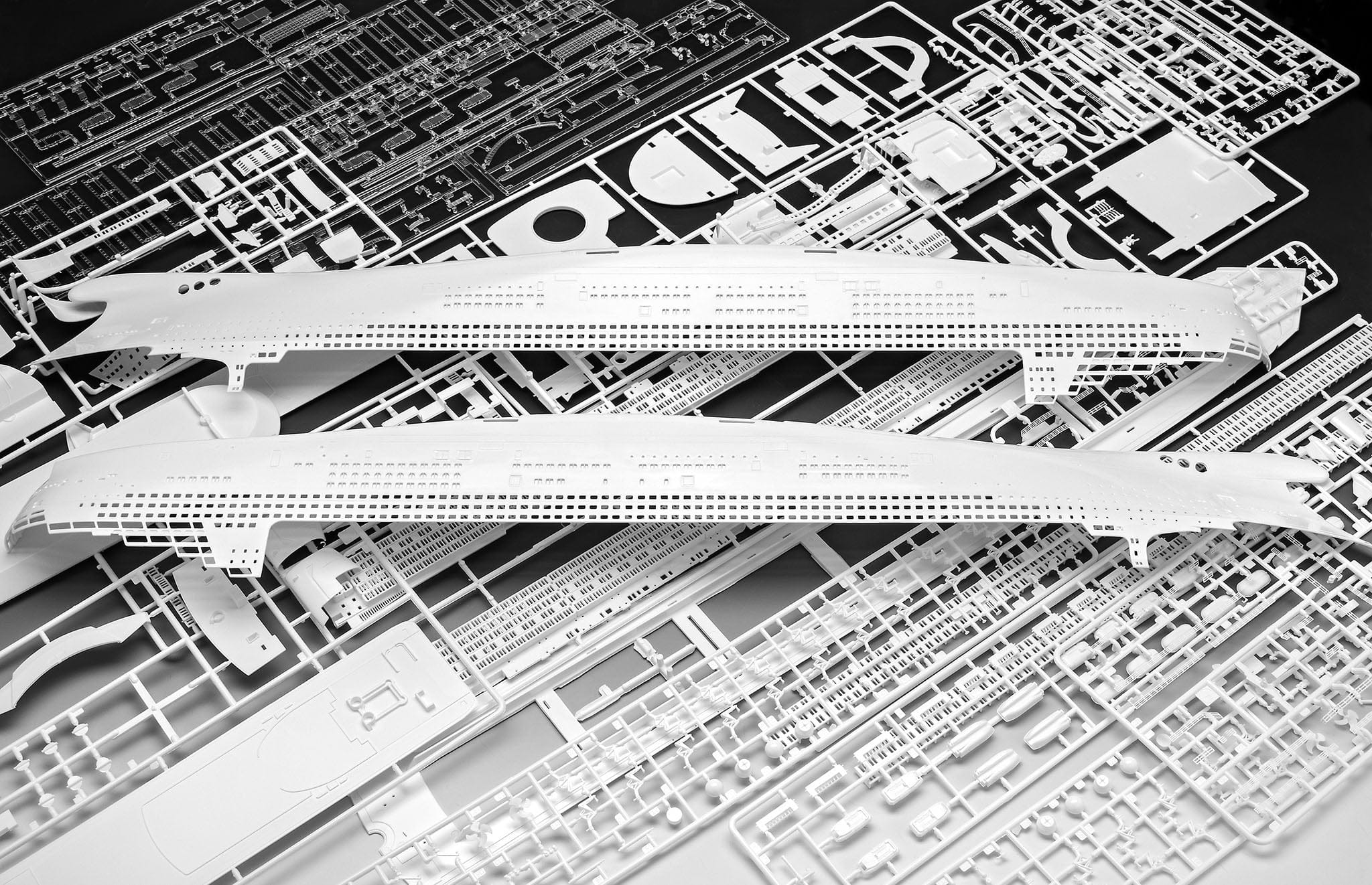 Revell - 05223 - RMS Queen Mary 2 - sprue