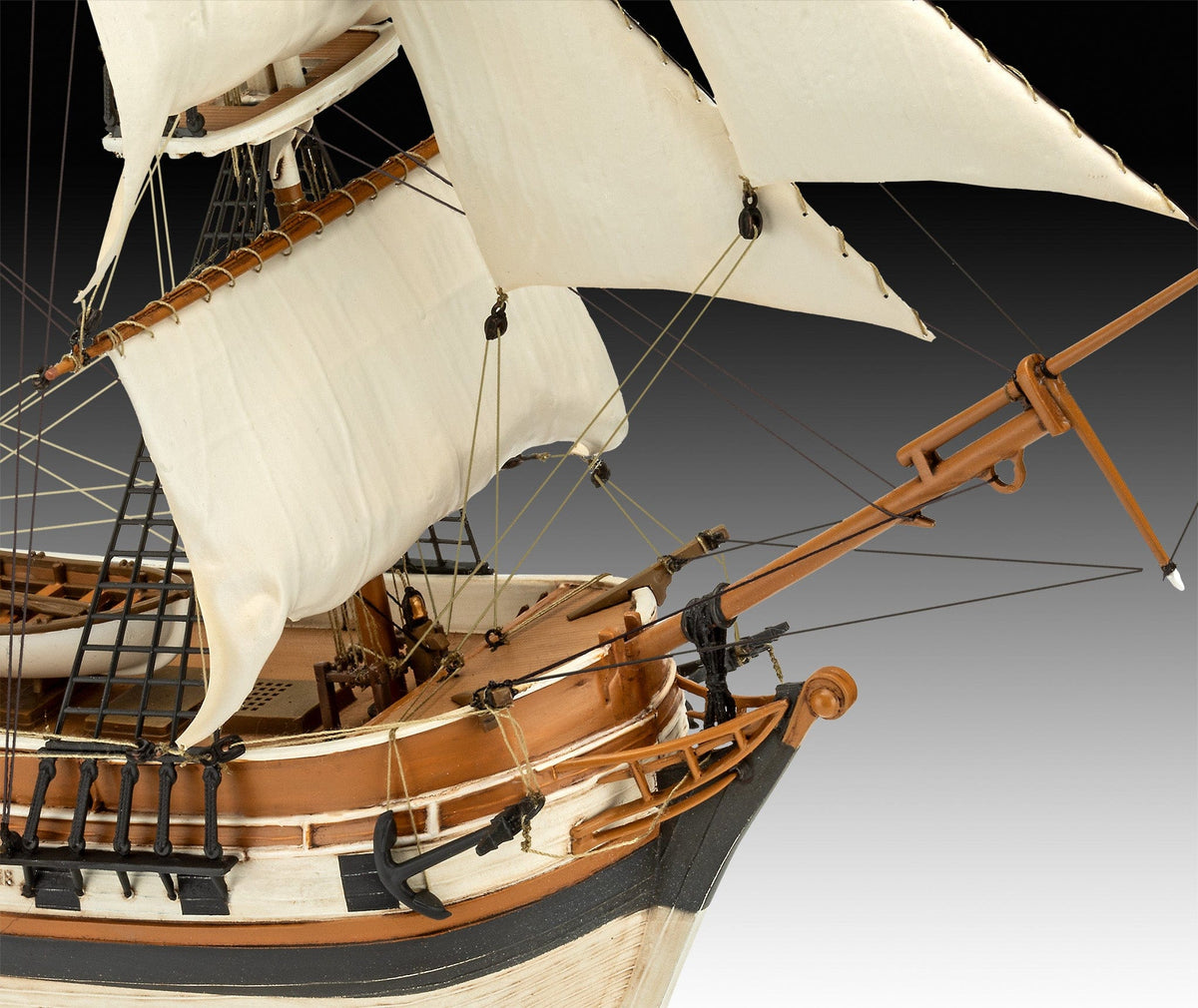 705 - Revell - 05458 - HMS Beagle - painted model