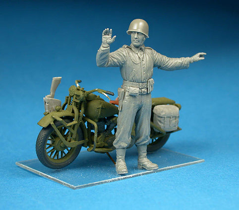 600 -  - unpainted model