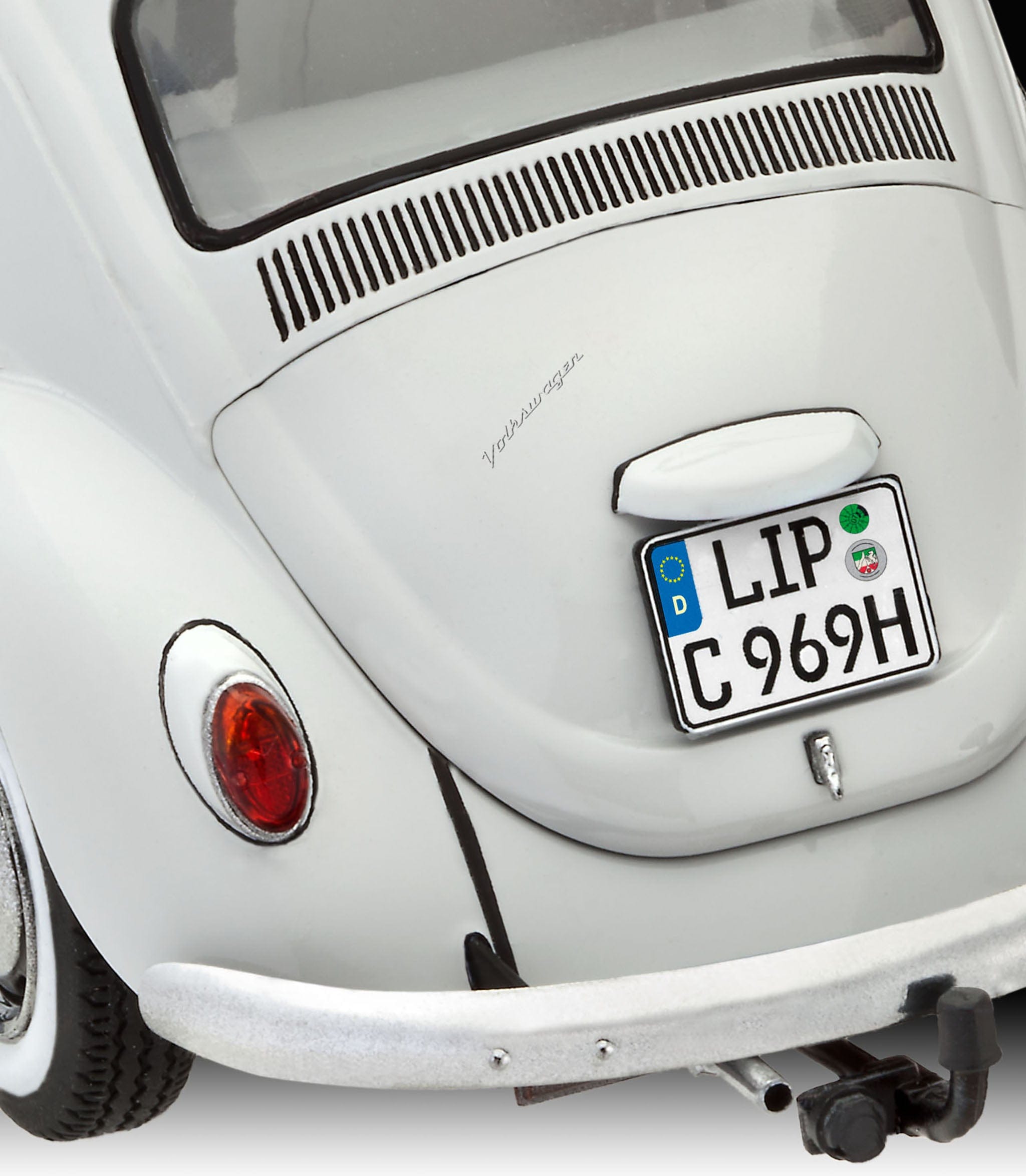 Revell - 07083 - Volkswagen Beetle (1968) - painted model