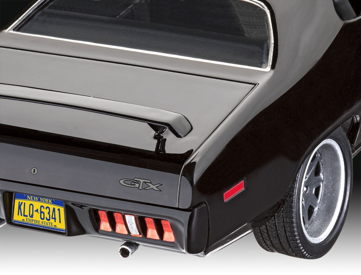 702 - Revell - 07692 - Dominic's 1971 Plymouth GTX [Fast & Furious] - painted model