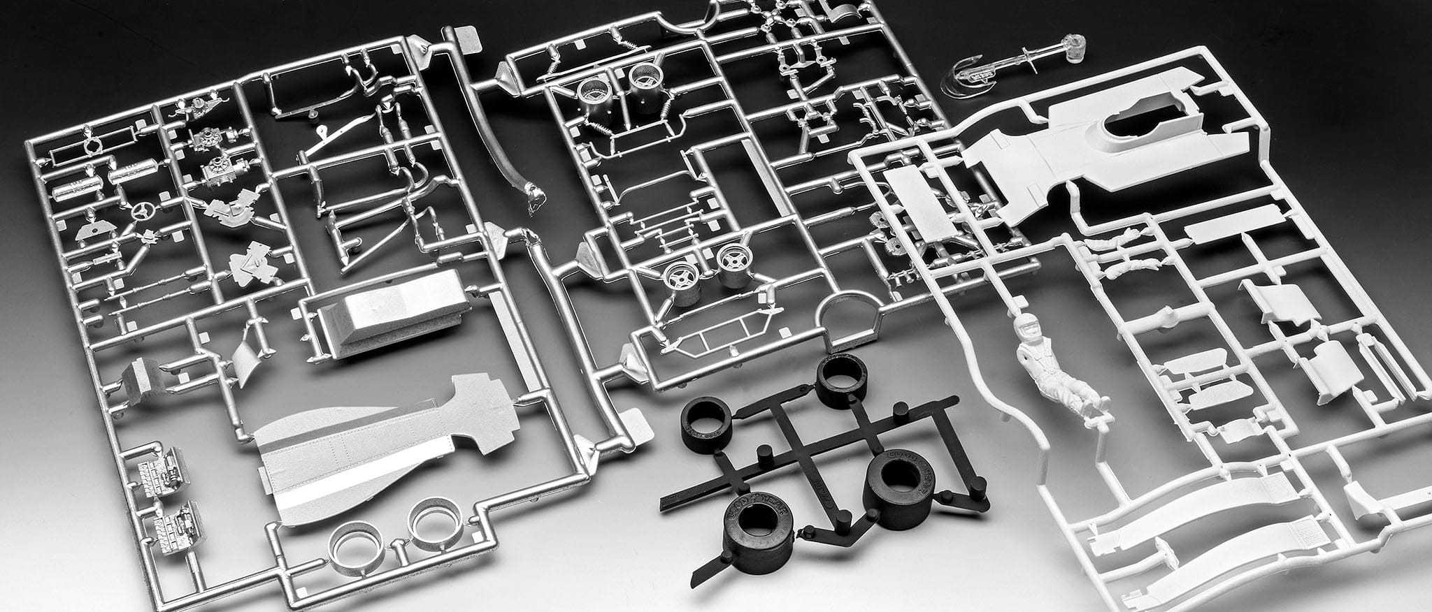 Revell - 07739 - Surtees TS16/03 - sprue