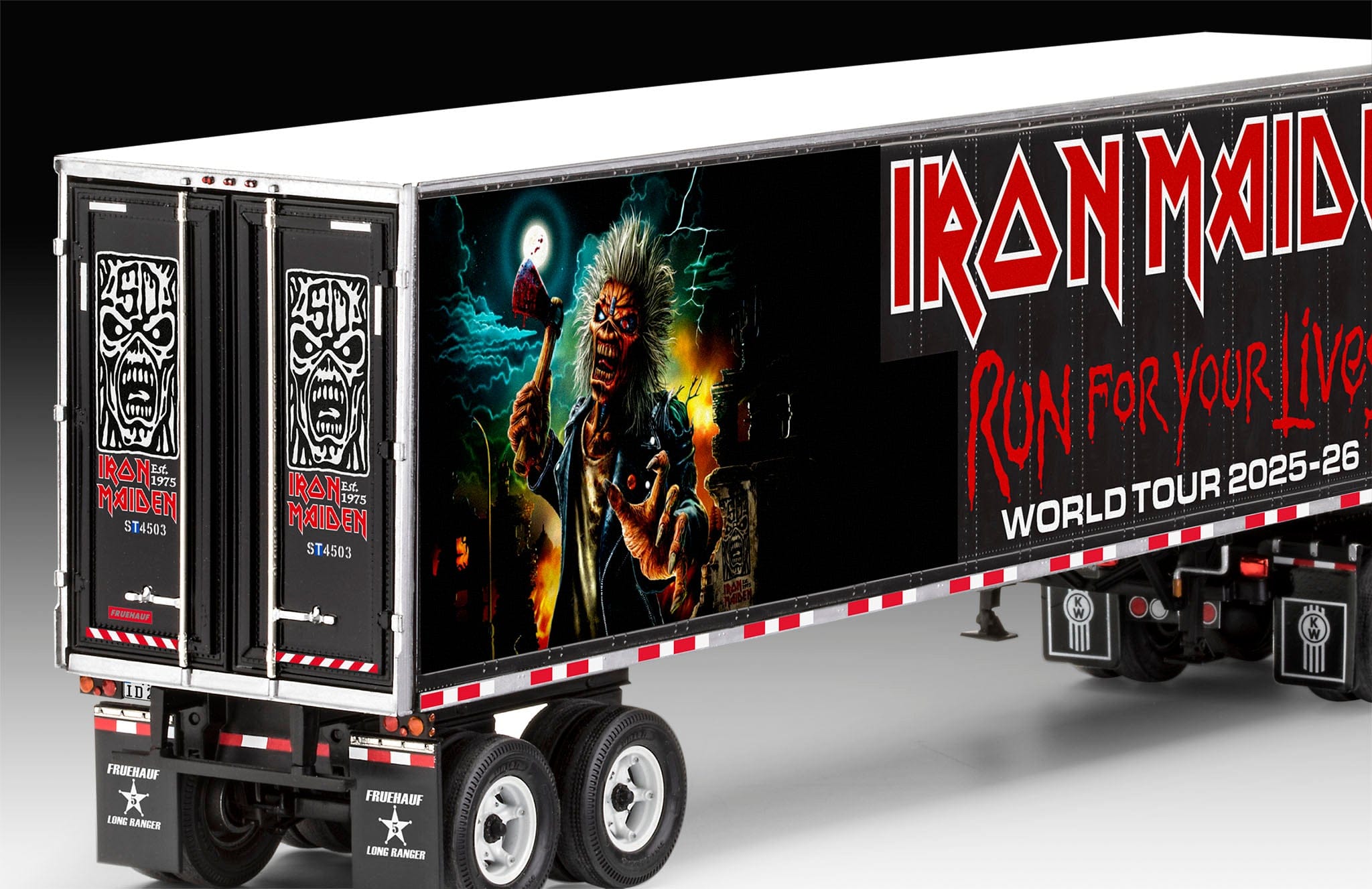 Revell - 07740 - Kenworth T600 - Iron Maiden Run For Your Lives Tour Truck - painted model