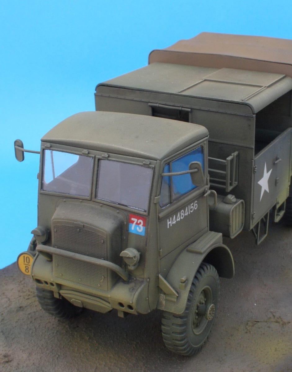709 - IBG - 35018 - Bedford QLB 3-ton 4×4 - painted model