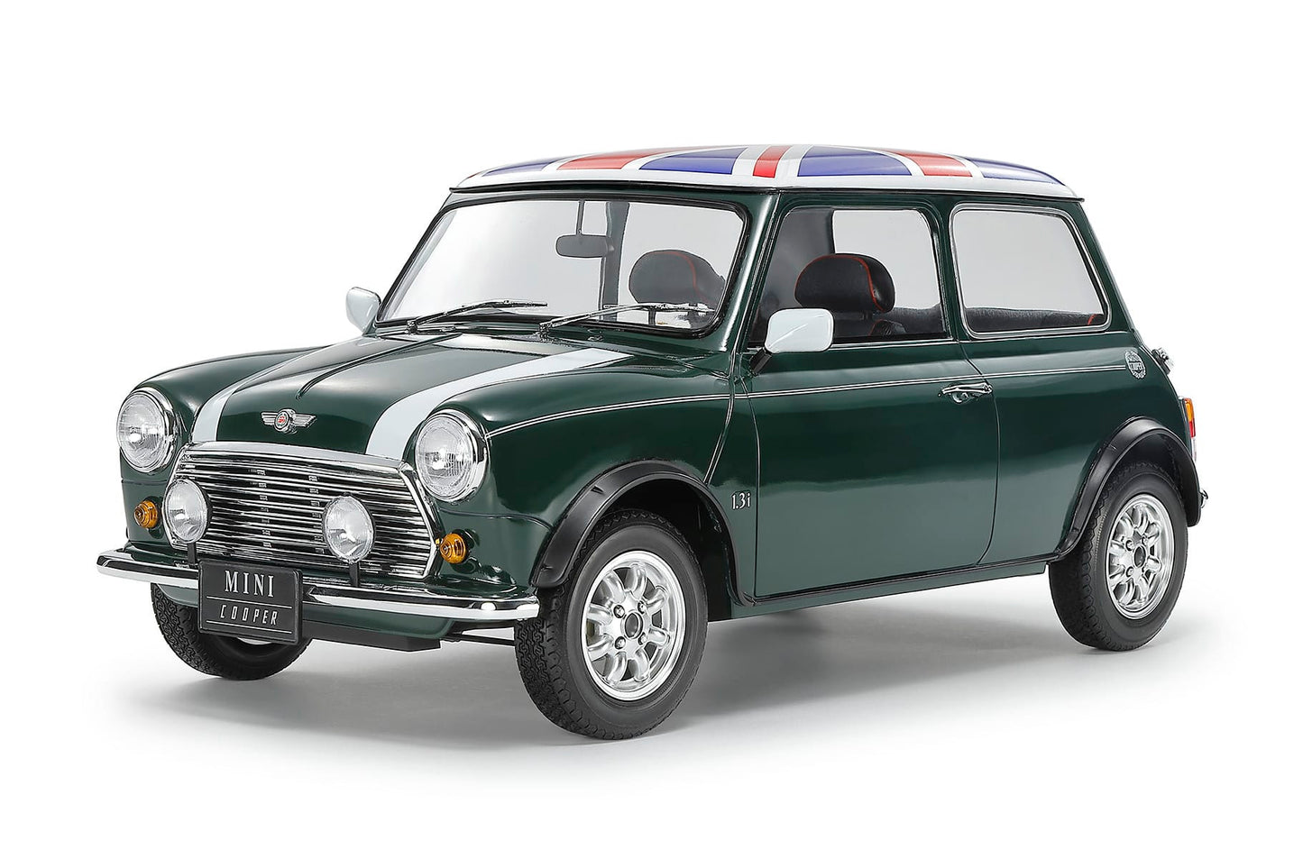 700 - Tamiya - 12031 - Rover Mini Cooper 1.3i - painted model