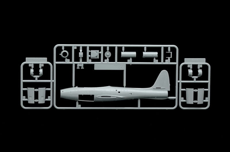 200 - Italeri - 1321 - Republic F-84E/G Thunderjet - sprue
