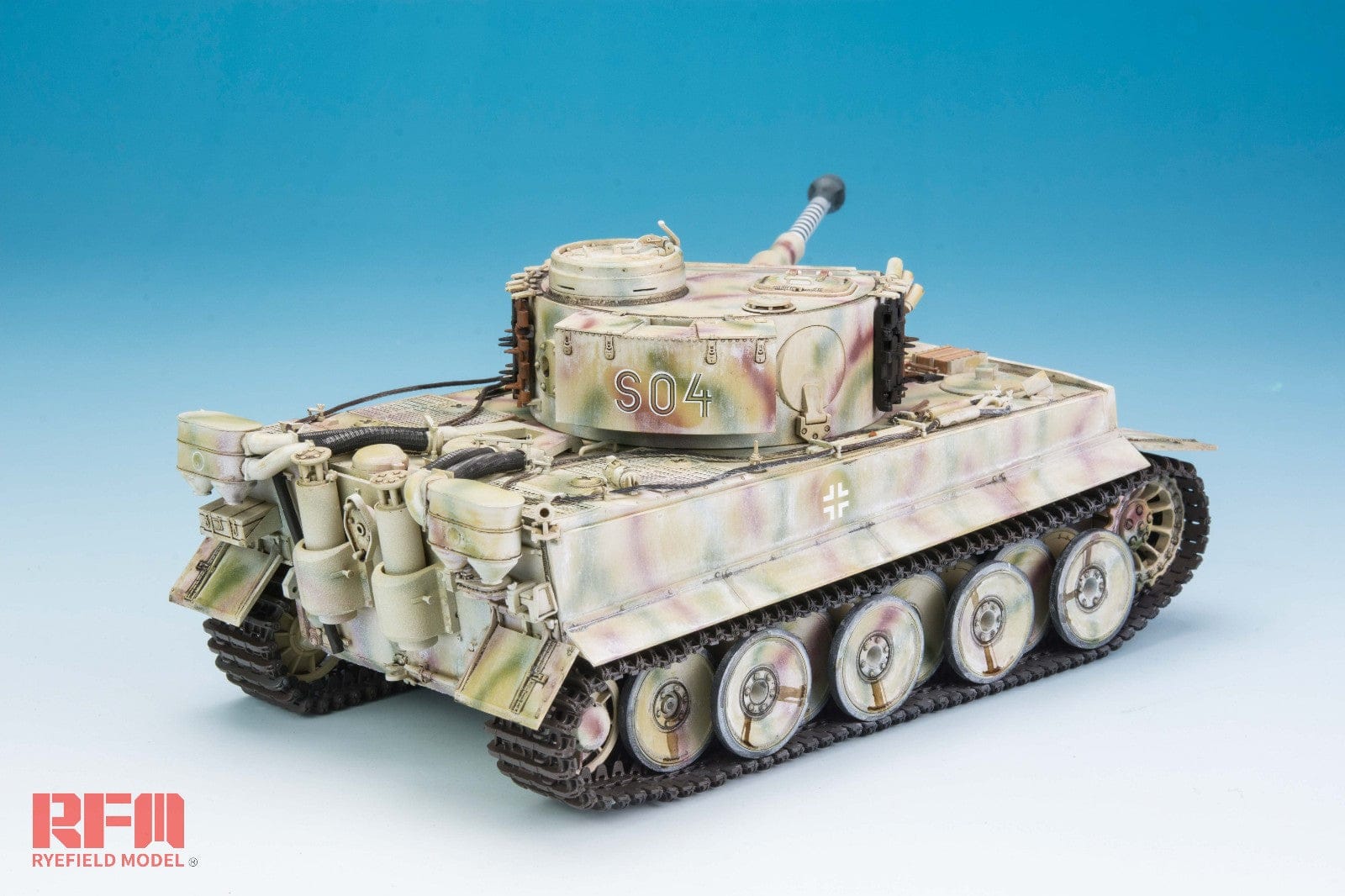 Rye Field Model - 5025 - Pz.Kpfw. VI Ausf. E Tiger I (early) [interior kit] - painted model