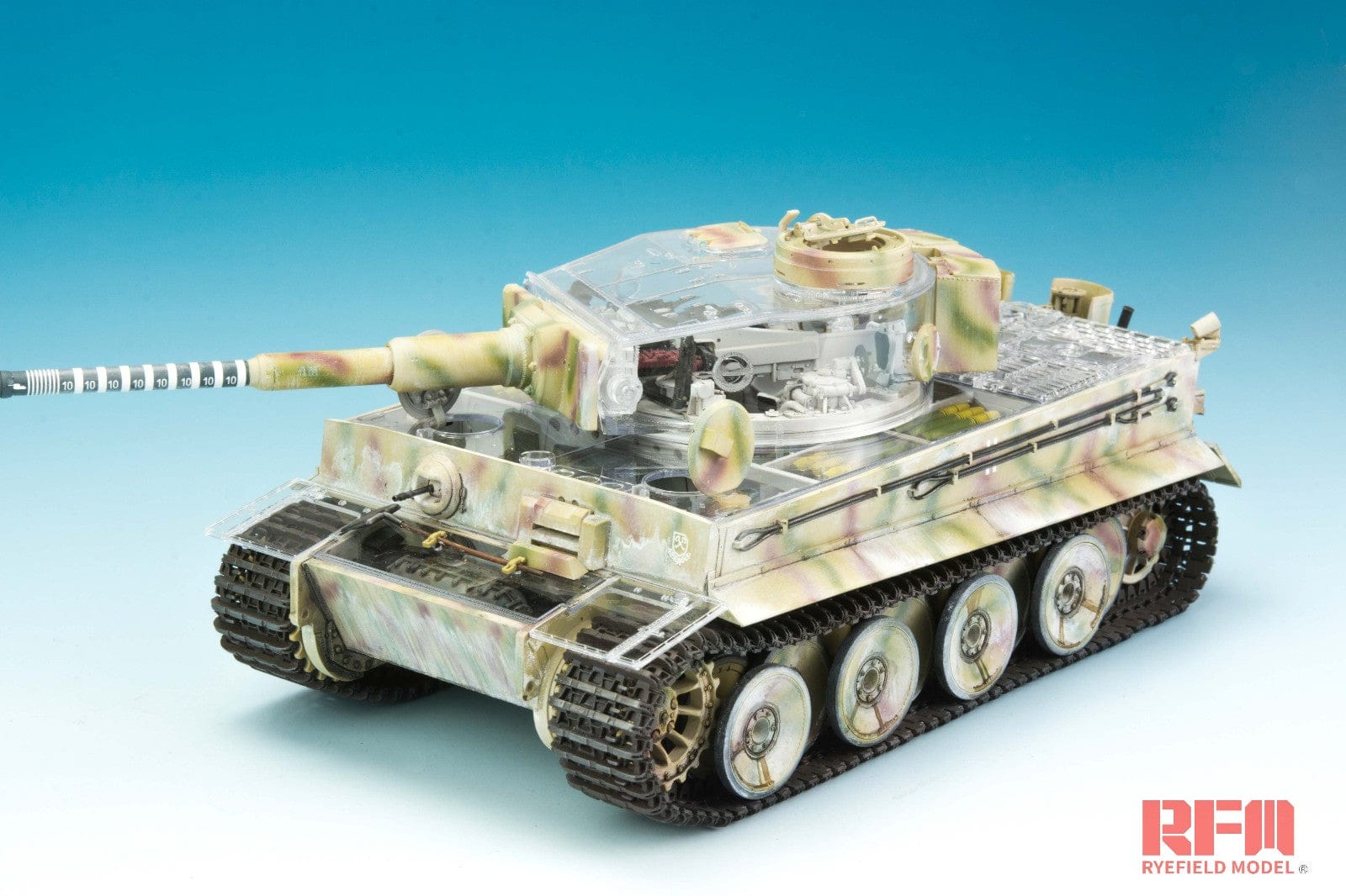 Rye Field Model - 5025 - Pz.Kpfw. VI Ausf. E Tiger I (early) [interior kit] - painted model