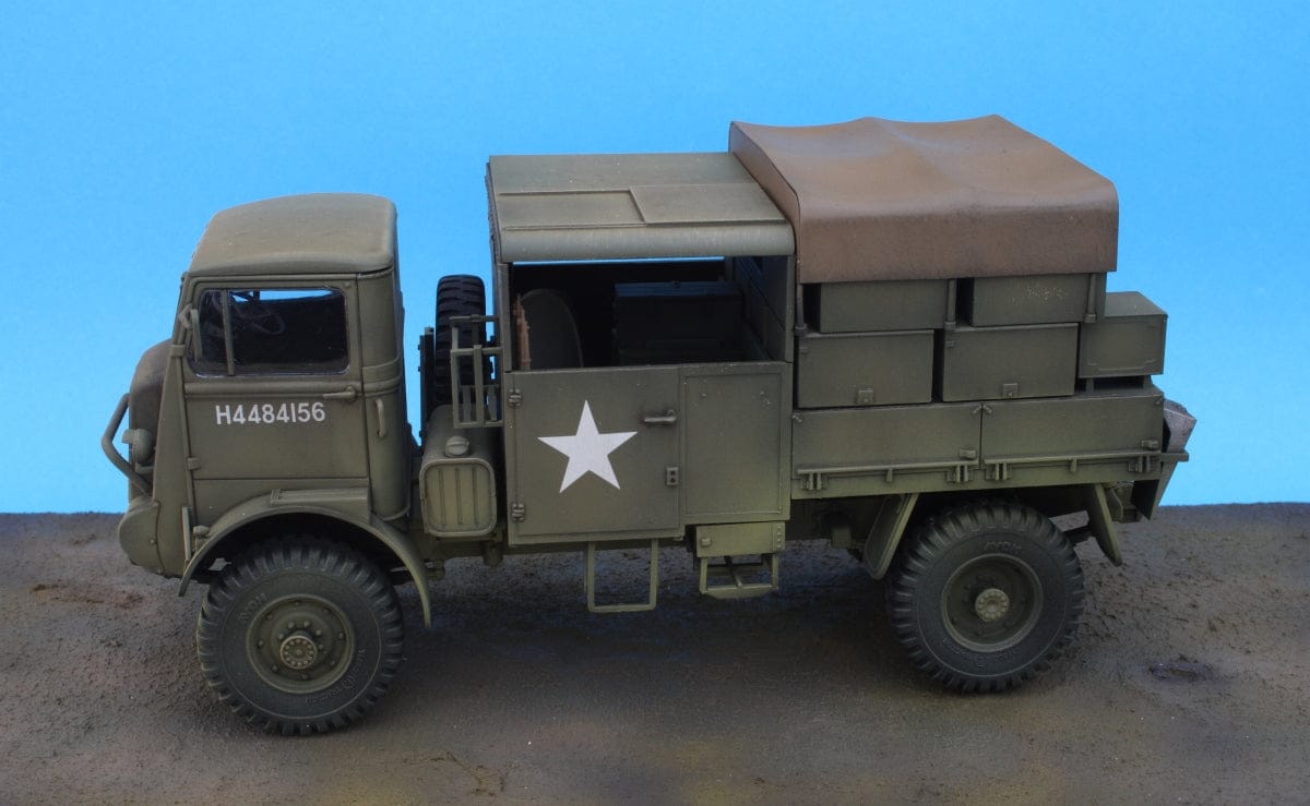 IBG - 35018 - Bedford QLB 3-ton 4×4 - painted model