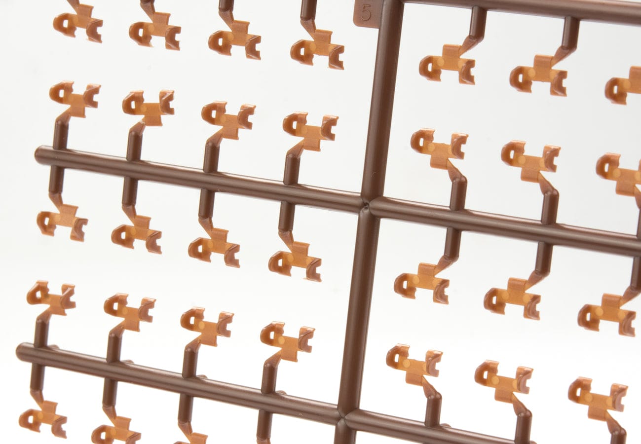 Rye Field Model - 5027 - Pz.Kpfw. VI Ausf. E Tiger I Transport Mode Workable Track Links - sprue