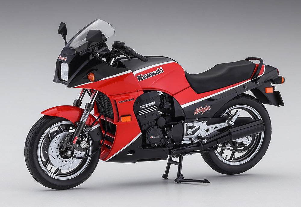 700 - 46023 - HALE21783 - Limited Edition Series - painted model