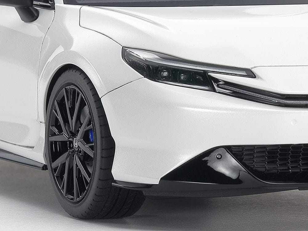 Tamiya - 24373 - Honda Prelude BF1 - painted model