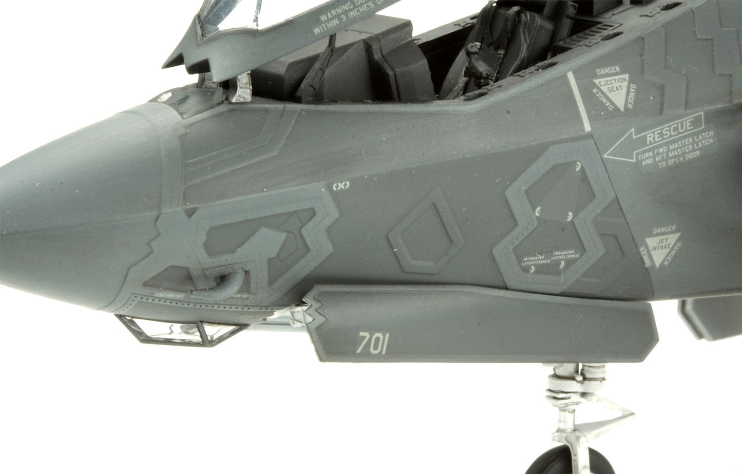 704 - painted model - There are details of different sizes and shapes on the aircraft nose.