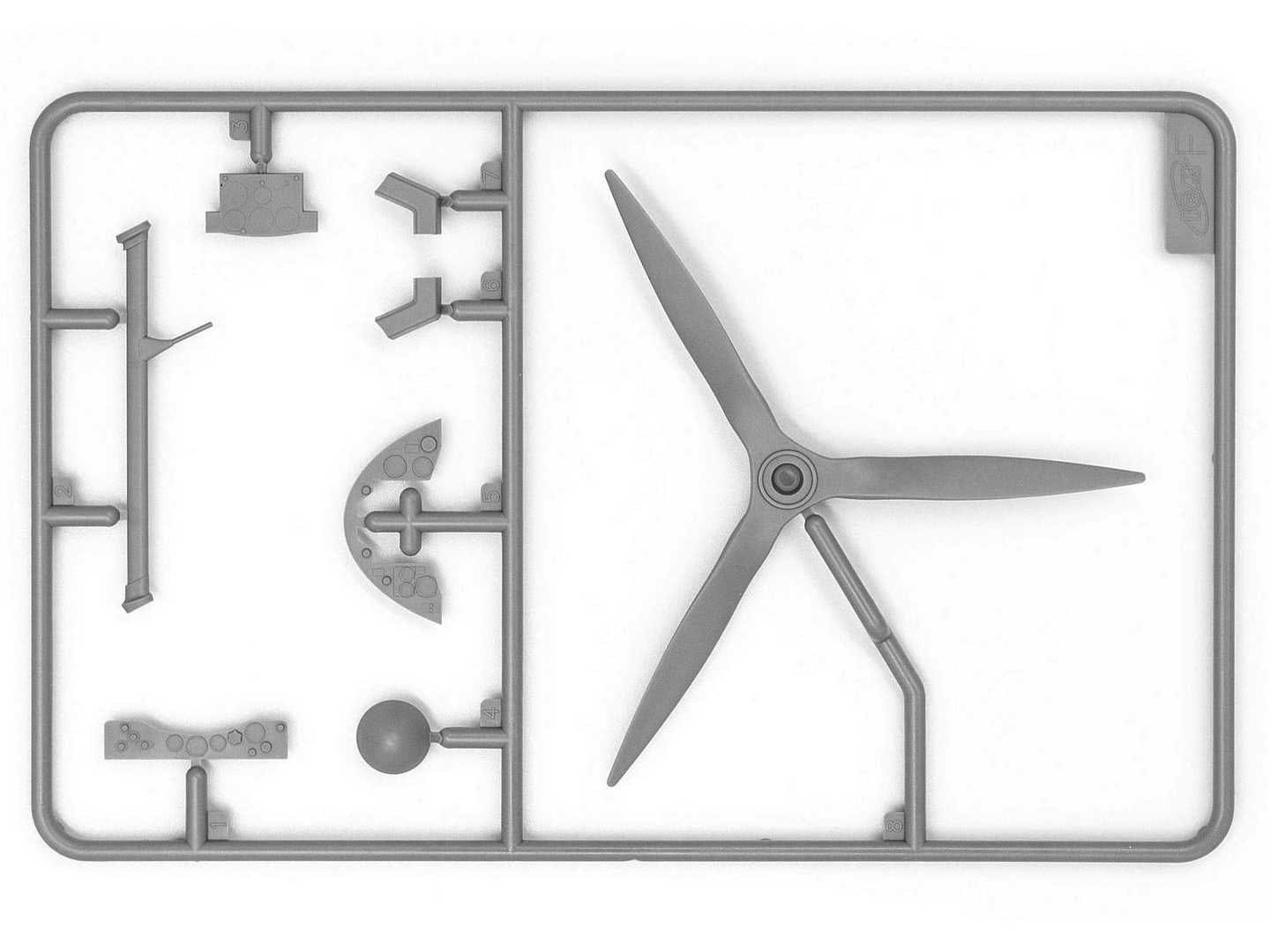 210 - ICM - DS3201 - Battle of Malta - sprue
