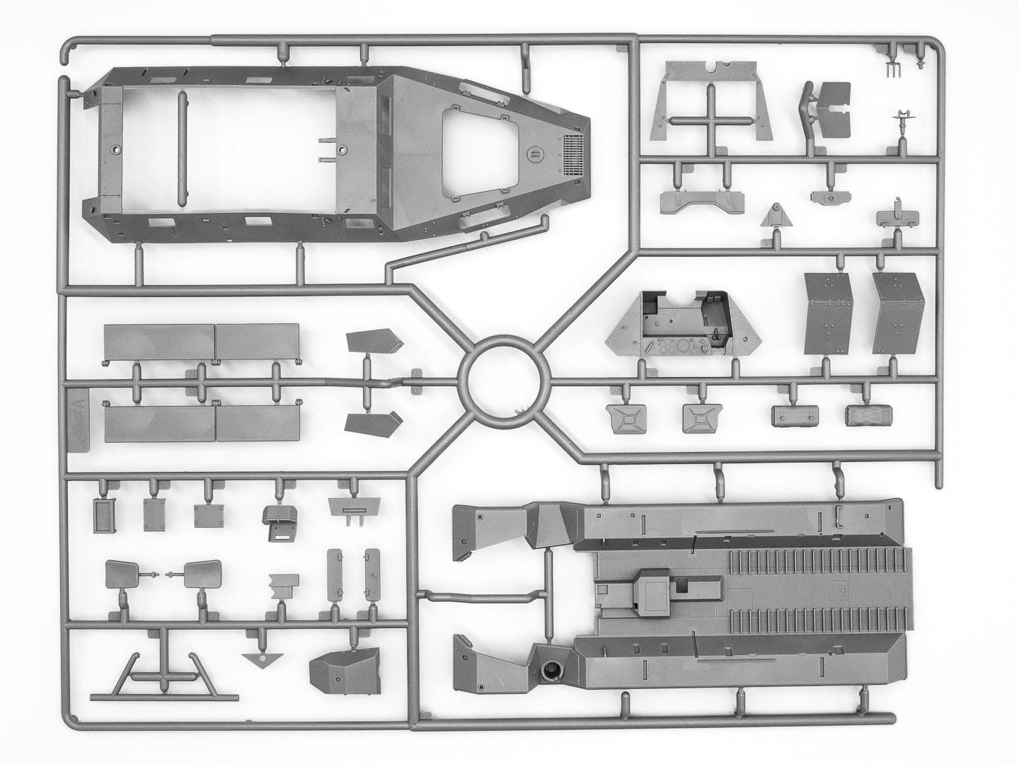 200 - ICM - 35107 - Sd.Kfz. 251/1 Ausf. B Wurfrahmen 40 ‘Stuka zu Fuss’ - sprue