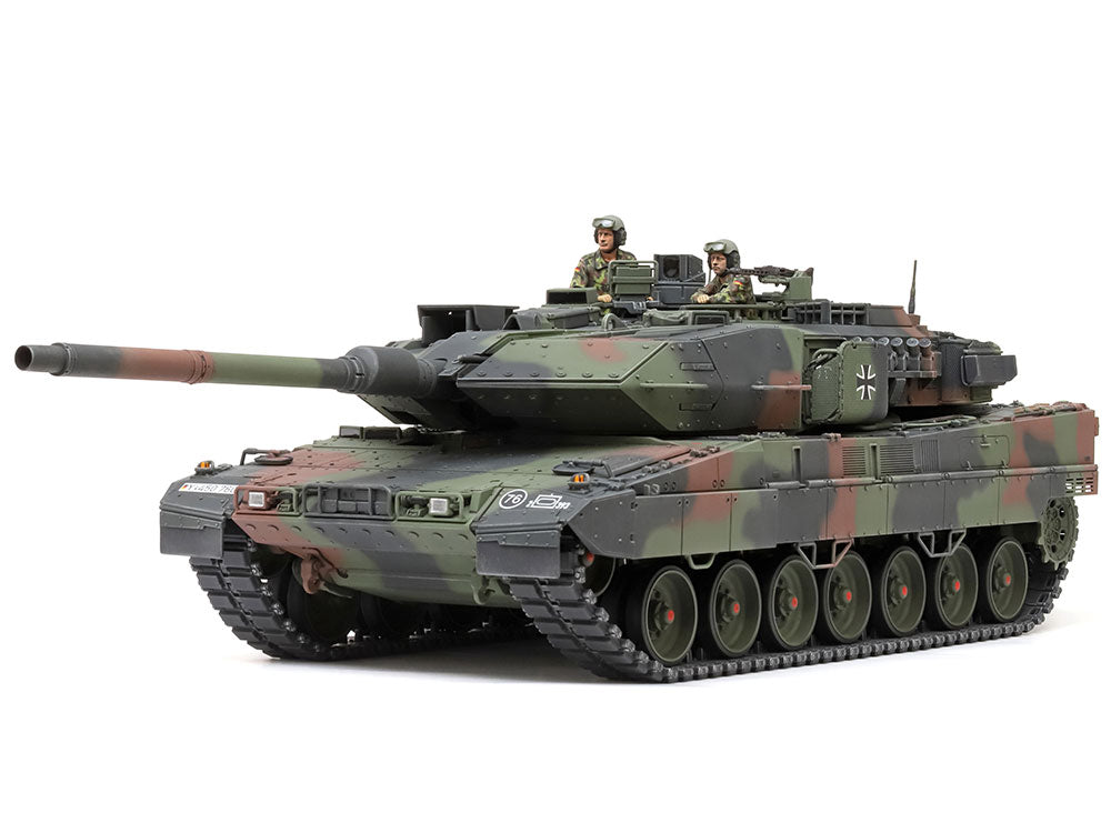 0Leopard 2A7V - secondary image