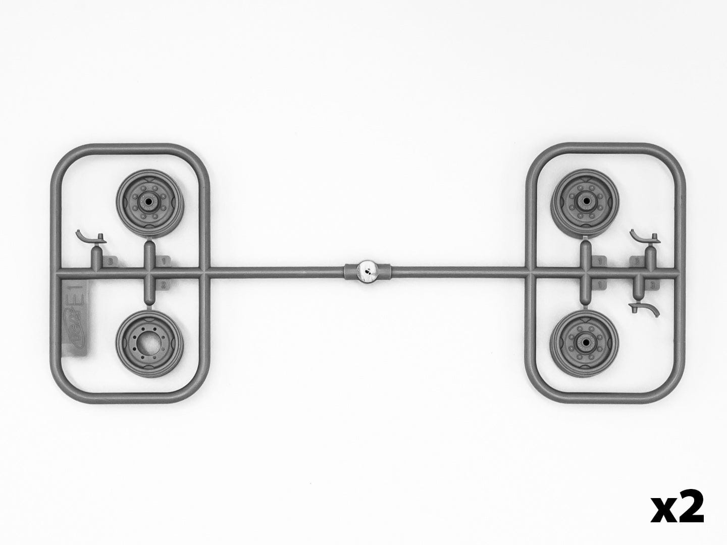 ICM - 35017 - ZiL-131 with DShKMd Crew - sprue
