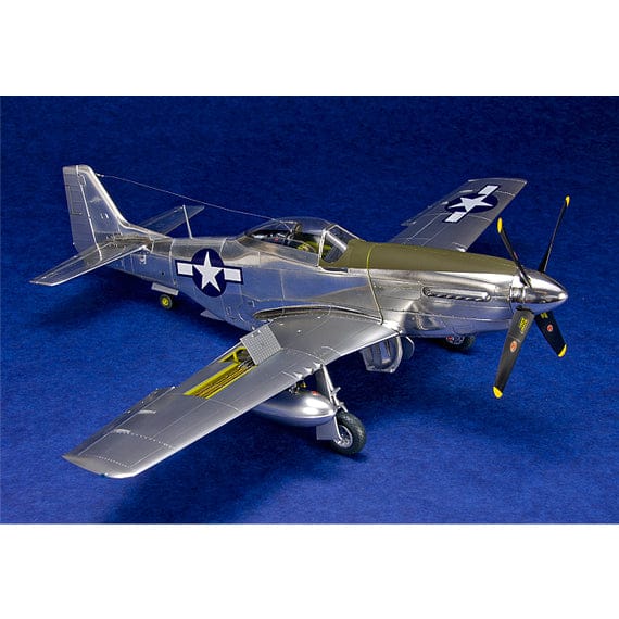 700 - Zoukei-Mura - SWS04 - North American P-51D Mustang - painted model