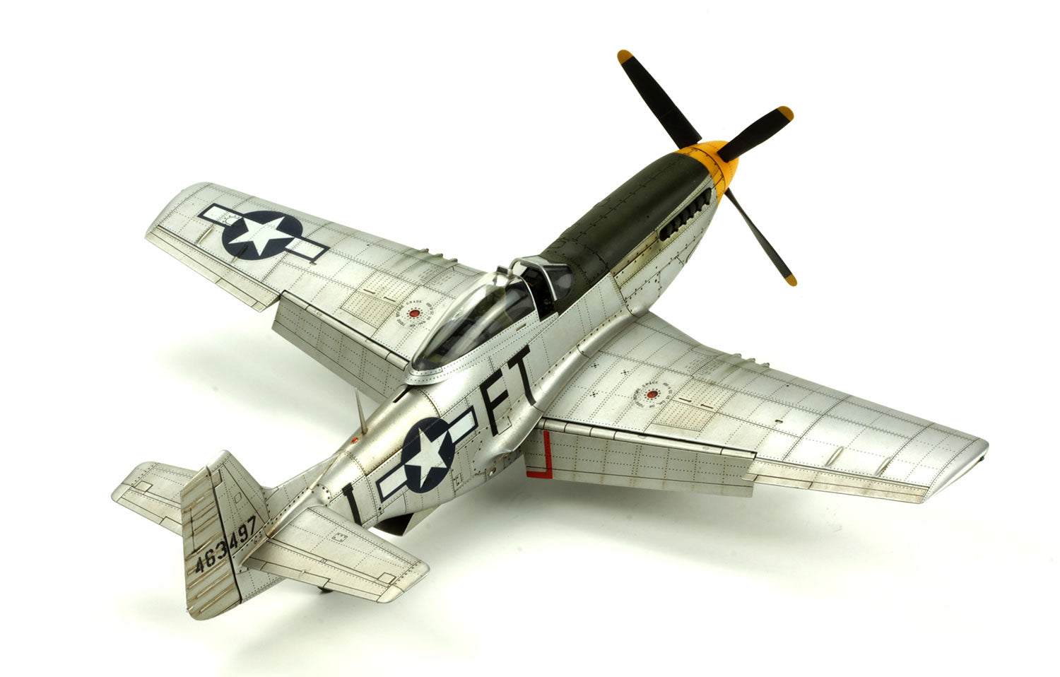 painted model - Feature parts of different P-51D Mustang configurations are included.