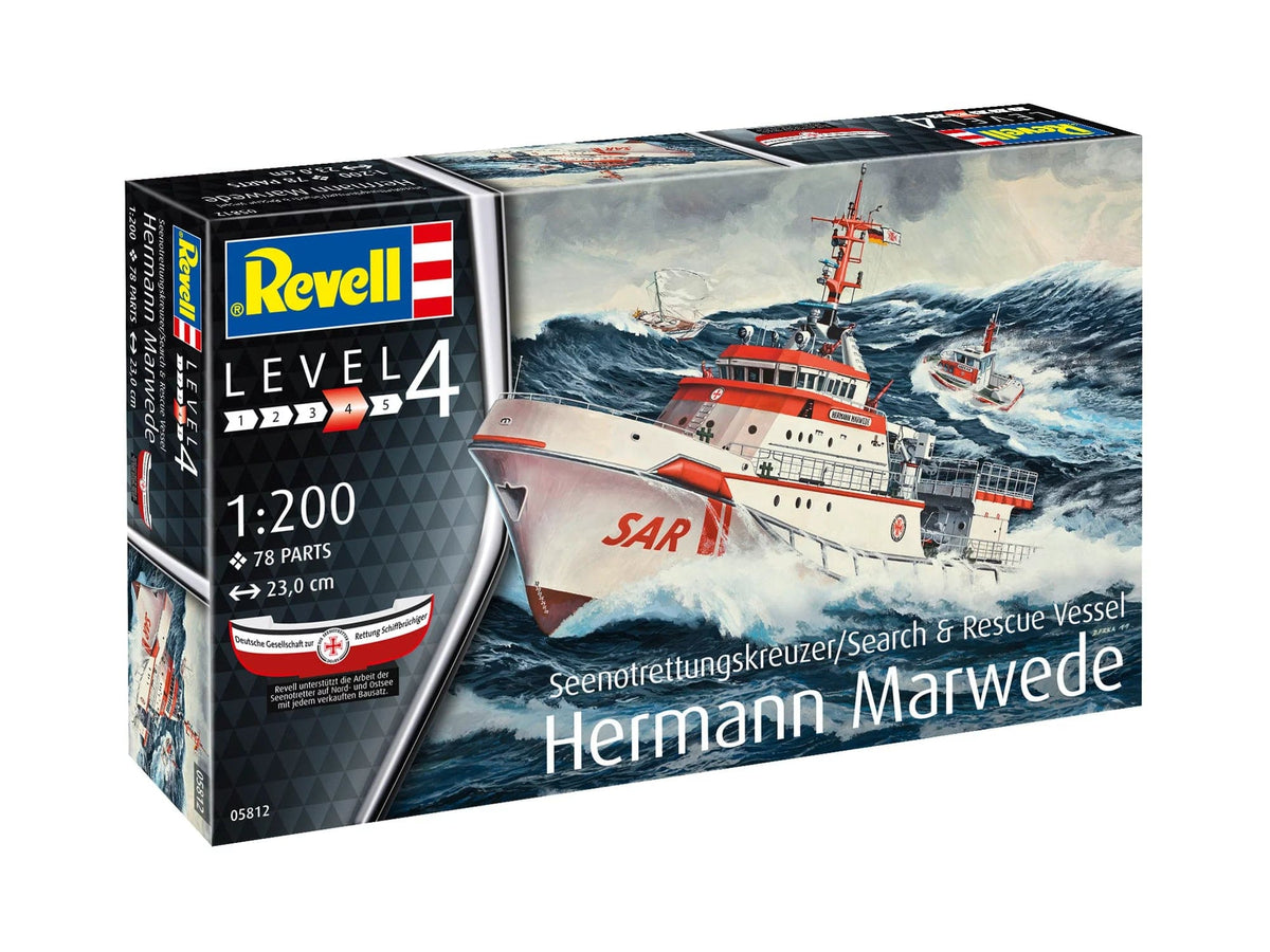 100 - Revell - 05812 - Hermann Marwede (SK29) - box front right angle
