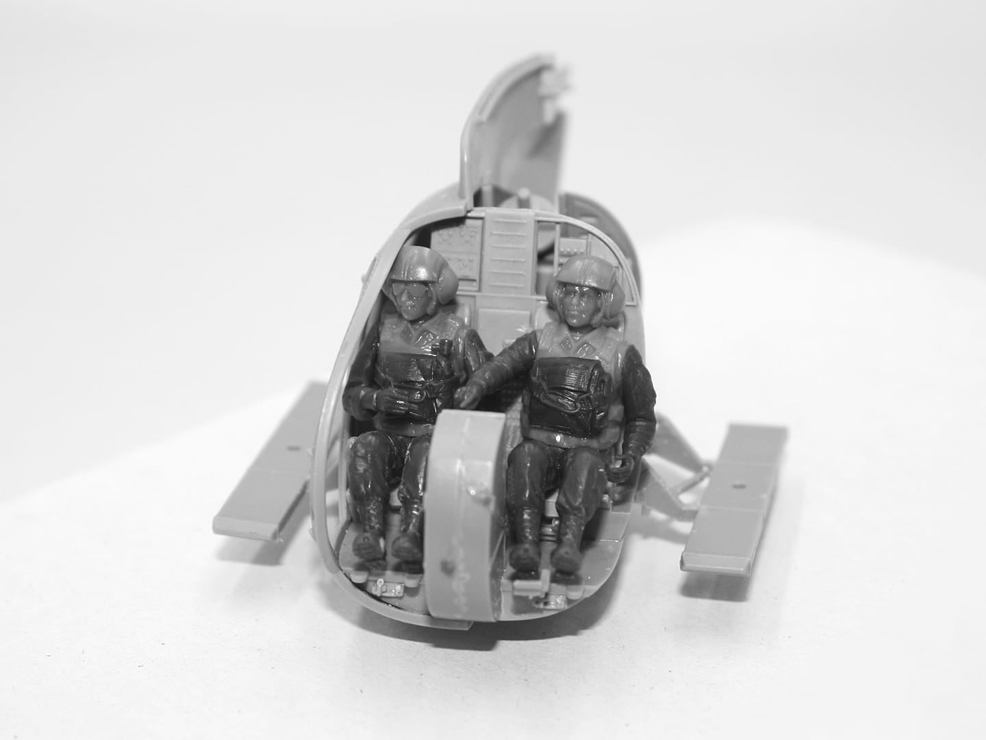 ICM - 48371 - MD MH-6J Little Bird with Delta Force Assault Team - unpainted model