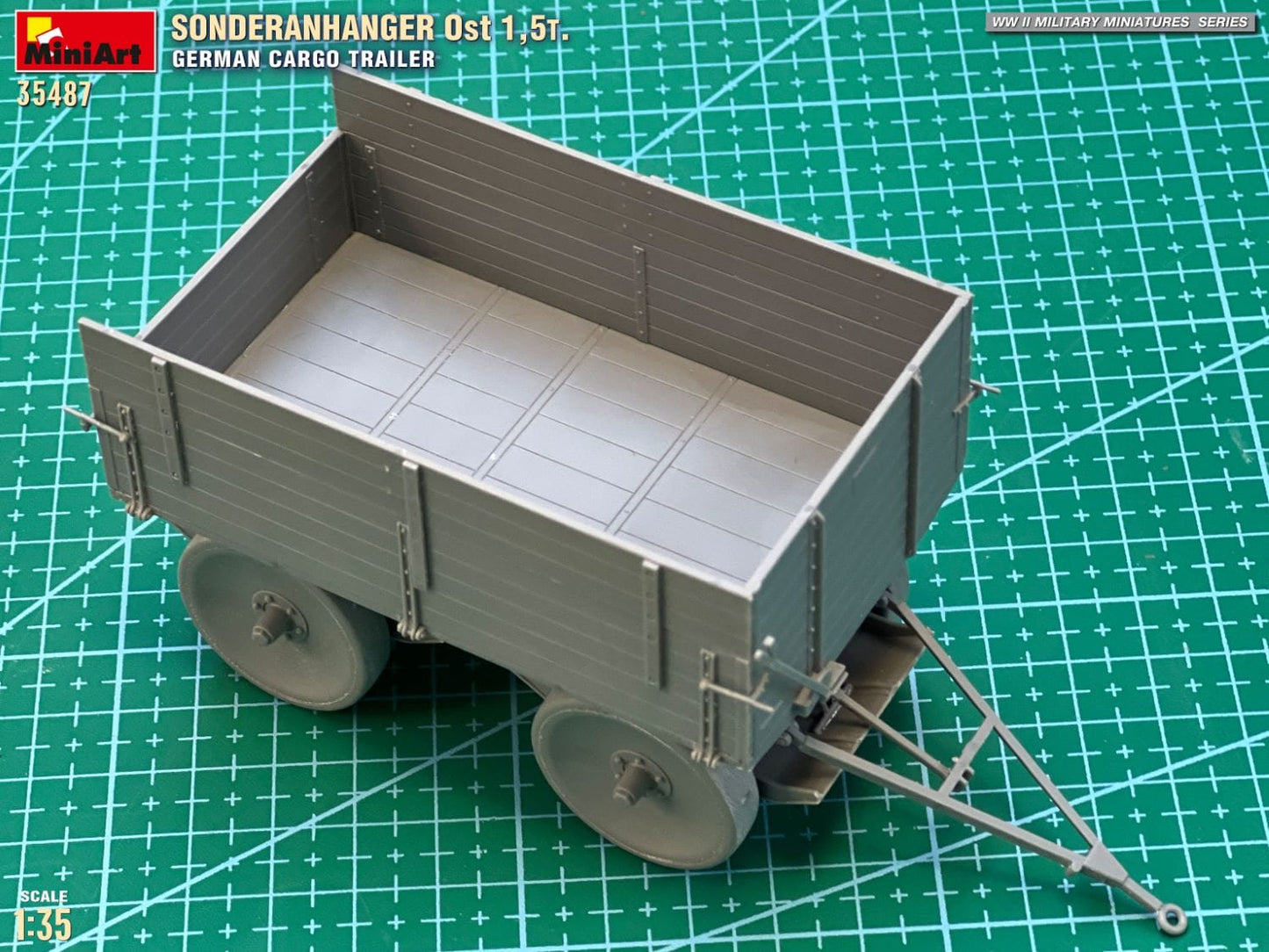 603 - Miniart - 35487 - Sd.Anh. Ost 1.5t - unpainted model