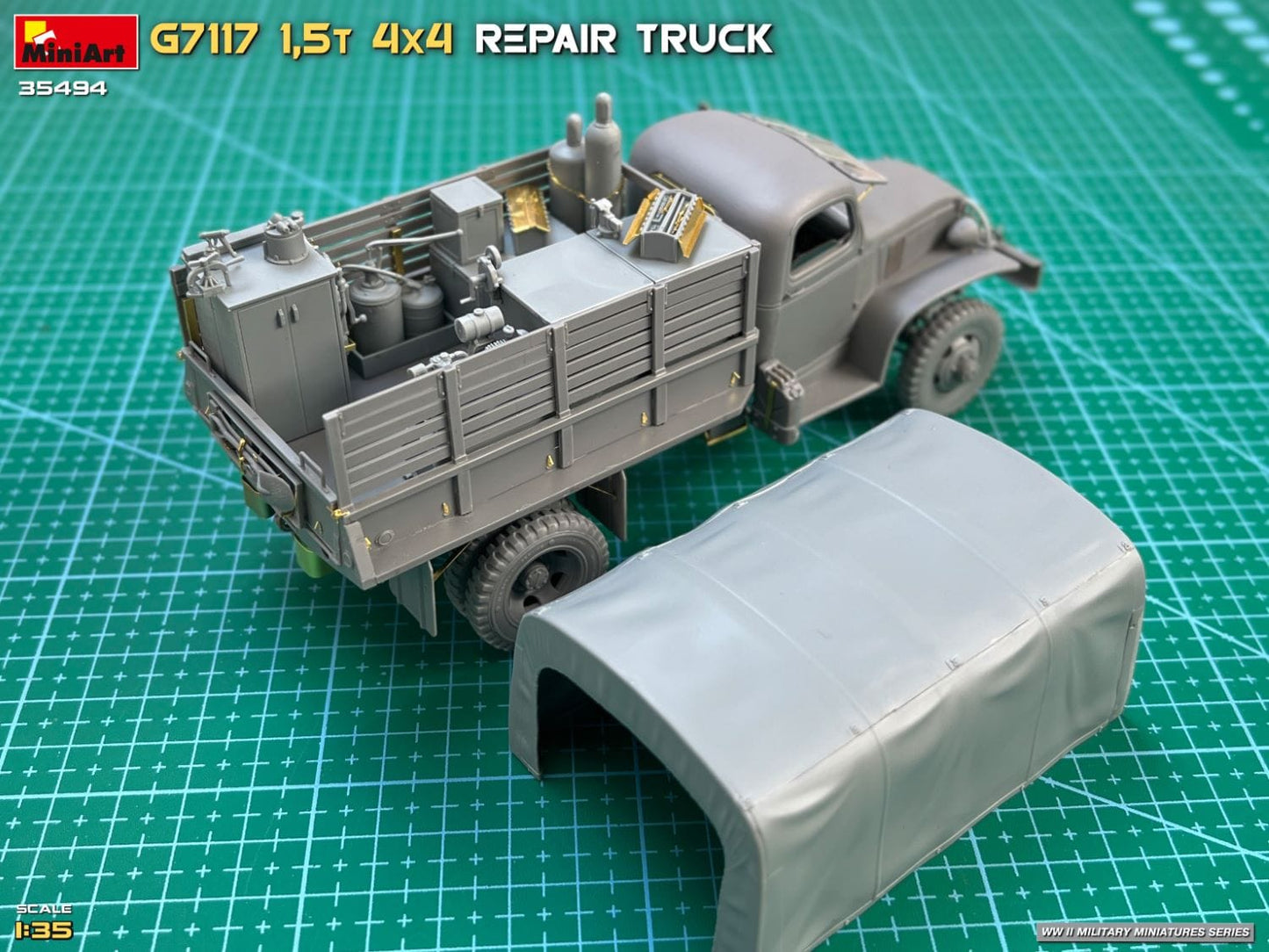 606 - Miniart - 35494 - Chevrolet G7117 1½-ton 4x4 Repair - unpainted model