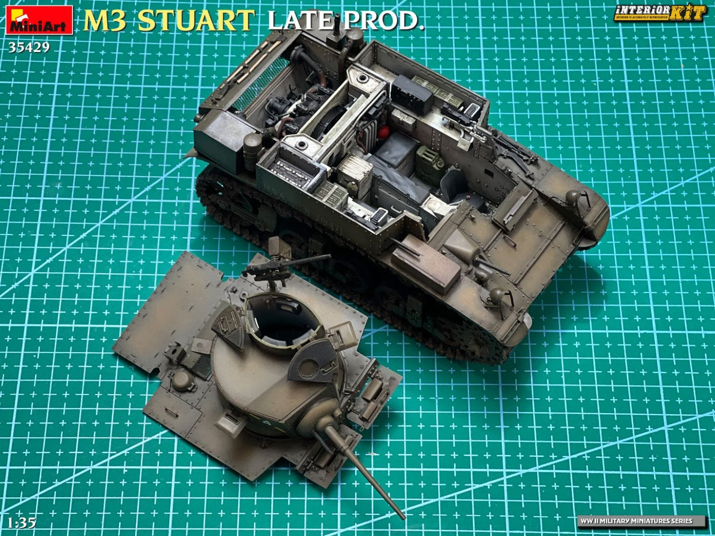 705 - Miniart - 35429 - M3 Stuart (late) - painted model