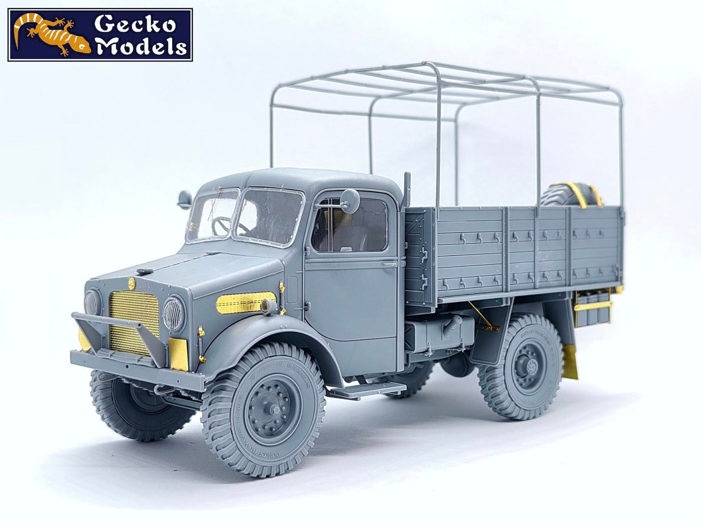 602 - Gecko Models - 35GM0098 - Bedford OXD 4x2 GS (Wooden Body) - unpainted model