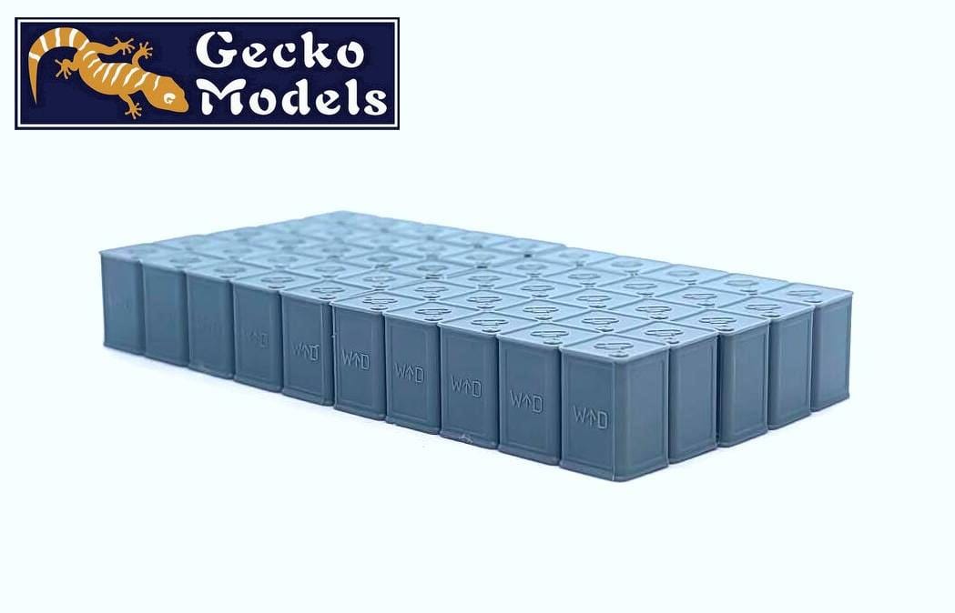 500 - Gecko Models - 35GM0157 - British 4 gal Petrol Tins Set (Early Type) - digital model