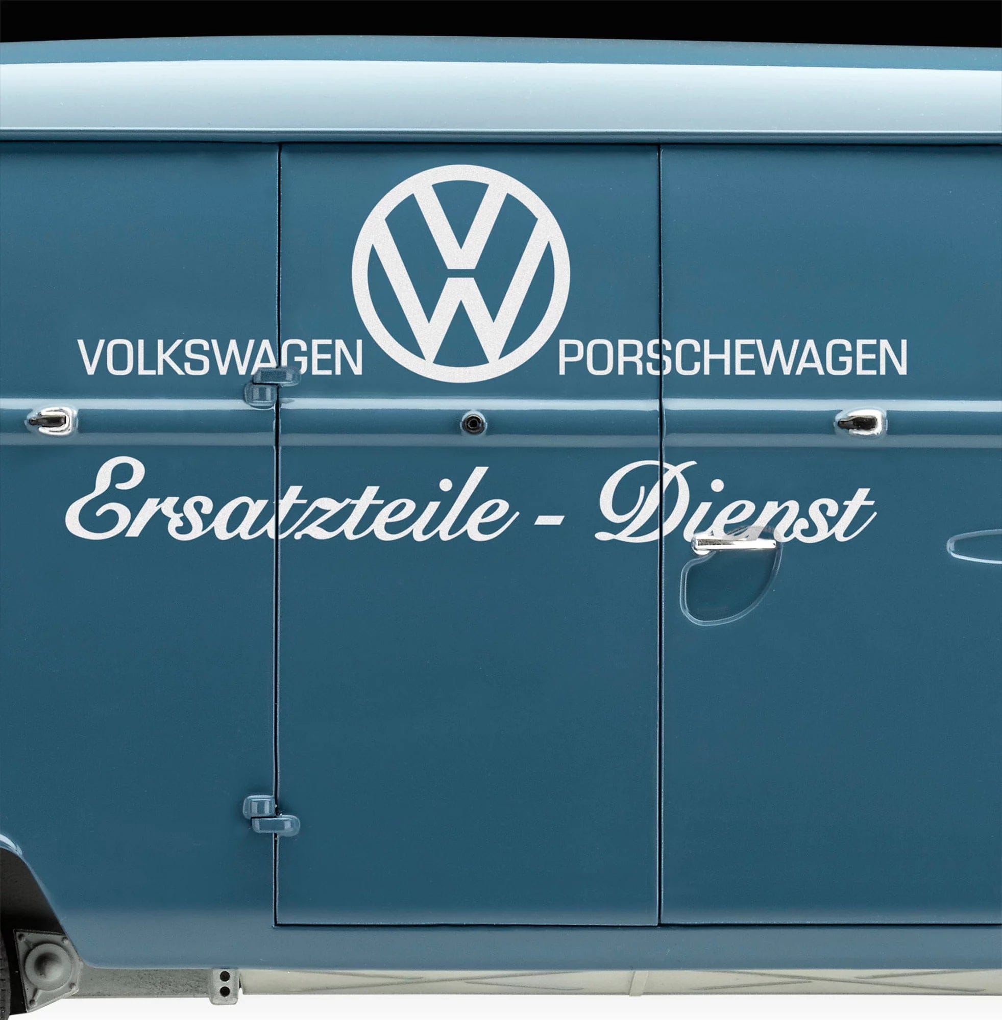 Revell - 07742 - Volkswagen T1 Kastenwagen ‘75 Years’ - painted model
