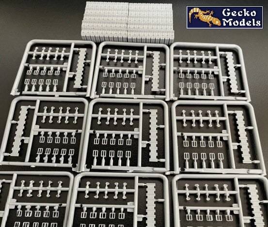 Gecko Models - 35GM0158 - British Type 1942 5 gal/20l Jerry Can Set - sprue